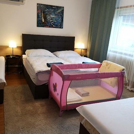 Apartmány Centro Piest'any Esterno foto