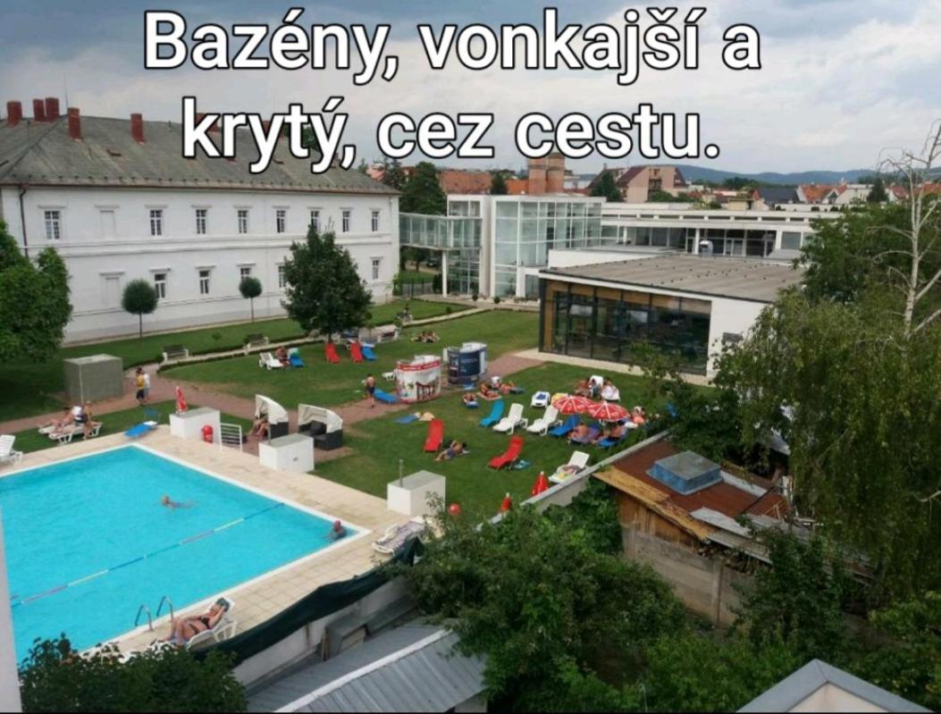 Apartmány Centro Piest'any Esterno foto