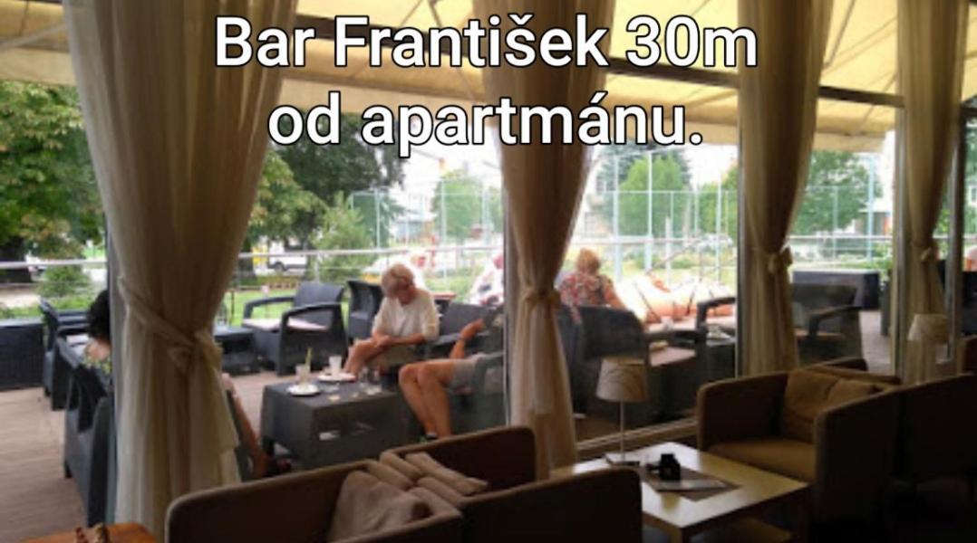 Apartmány Centro Piest'any Esterno foto