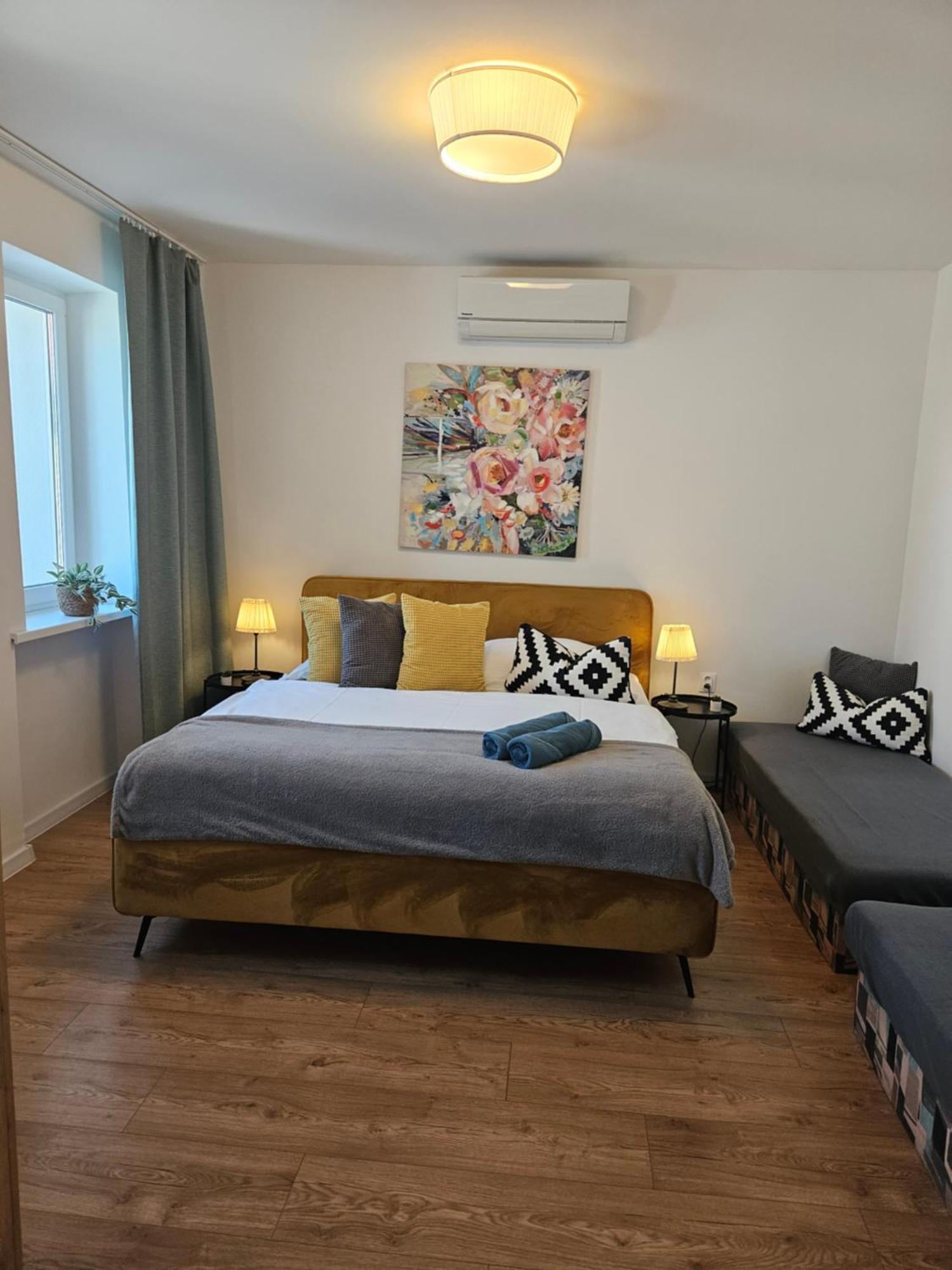 Apartmány Centro Piest'any Esterno foto